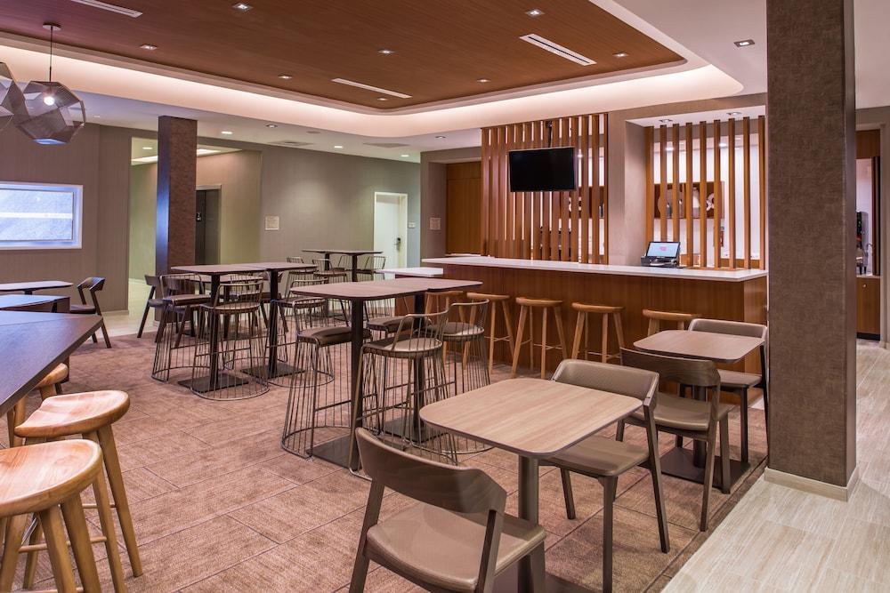 Springhill Suites By Marriott Greensboro Airport Exteriér fotografie